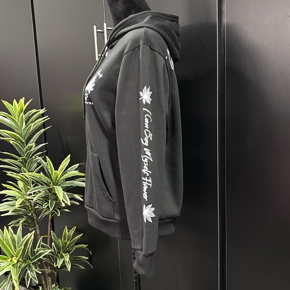 Weekend Warrior Hoodie,pull over,pouch pocket,rib cuff/waist,graphic cannabis - Picture 3 of 9